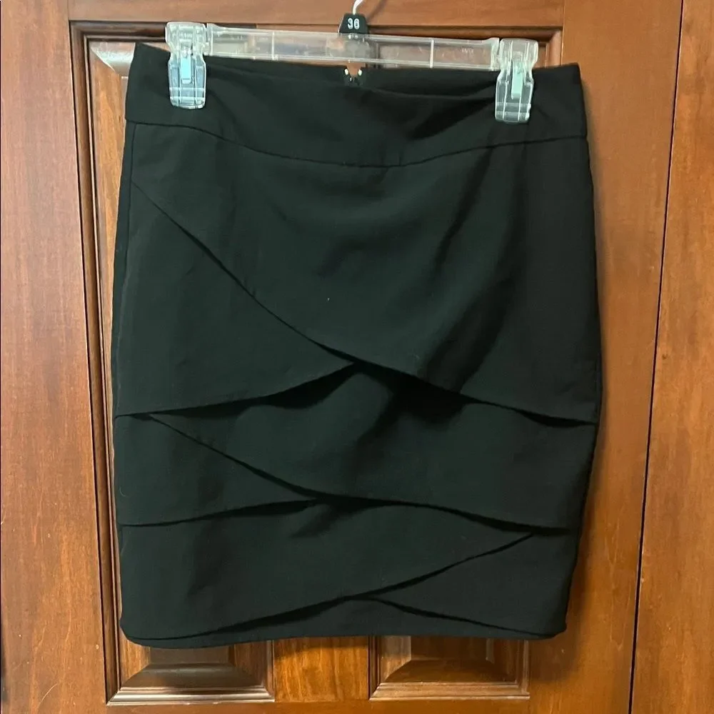 A. Byer Elegant Black Scalloped Skirt